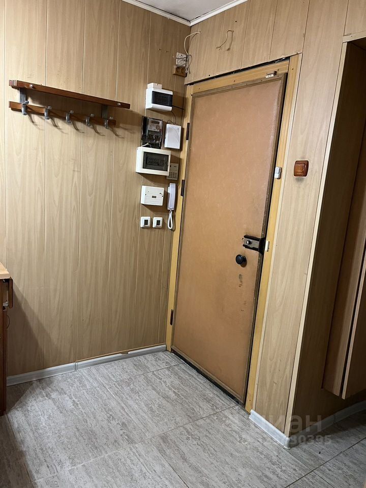 Продажа 3-комн квартиры на вторичном рынке Полюстровский проспект, 33к1