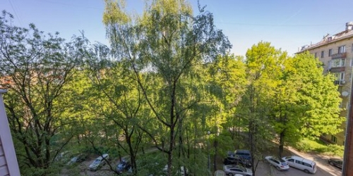 3-комн квартира улица Крупской,  д. 5