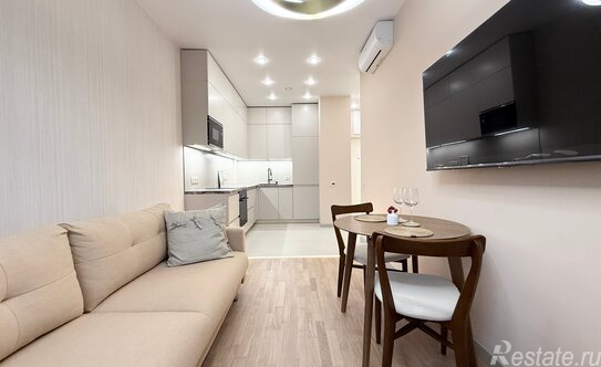 Продажа 1-комн квартиры на вторичном рынке Николая Озерова ул,  д. 8 к1