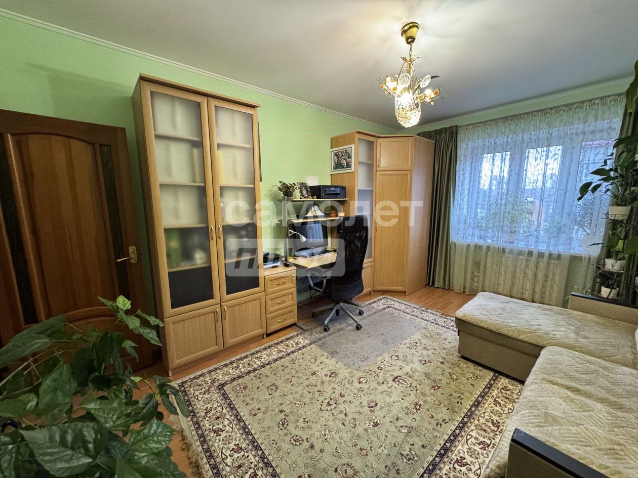 Продажа 2-комн квартиры на вторичном рынке Красково пгт, улица Чехова, 13/2