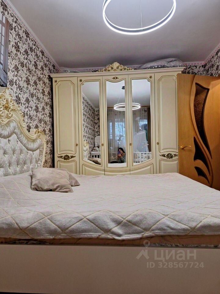 Продажа 2-комн квартиры на вторичном рынке Караваевская улица, 10К1
