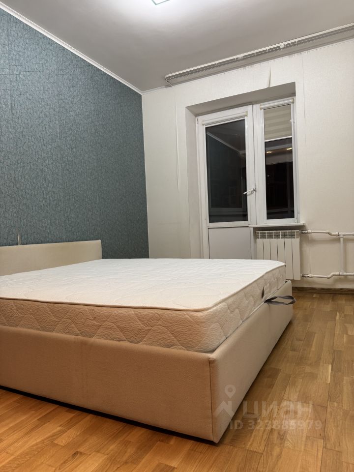 Продажа 3-комн квартиры на вторичном рынке Пулковская улица, 10к1