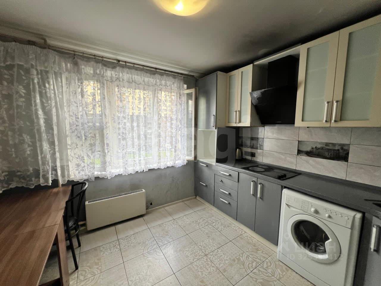 Продажа 3-комн квартиры на вторичном рынке Котельники, Новая улица, 17б