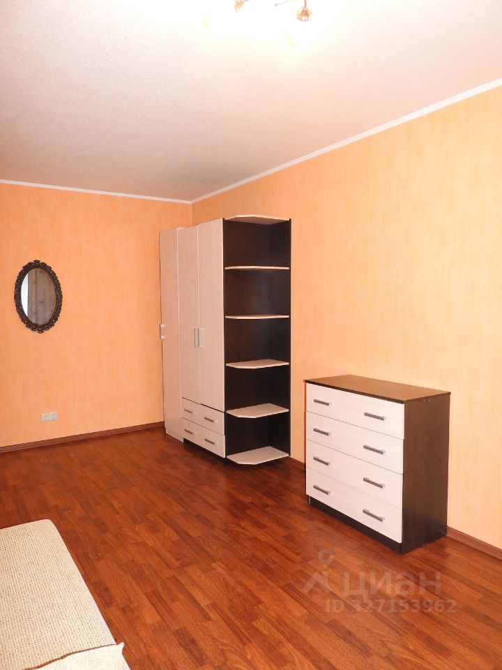 Продажа 1-комн квартиры на вторичном рынке улица Артамонова, 11К2