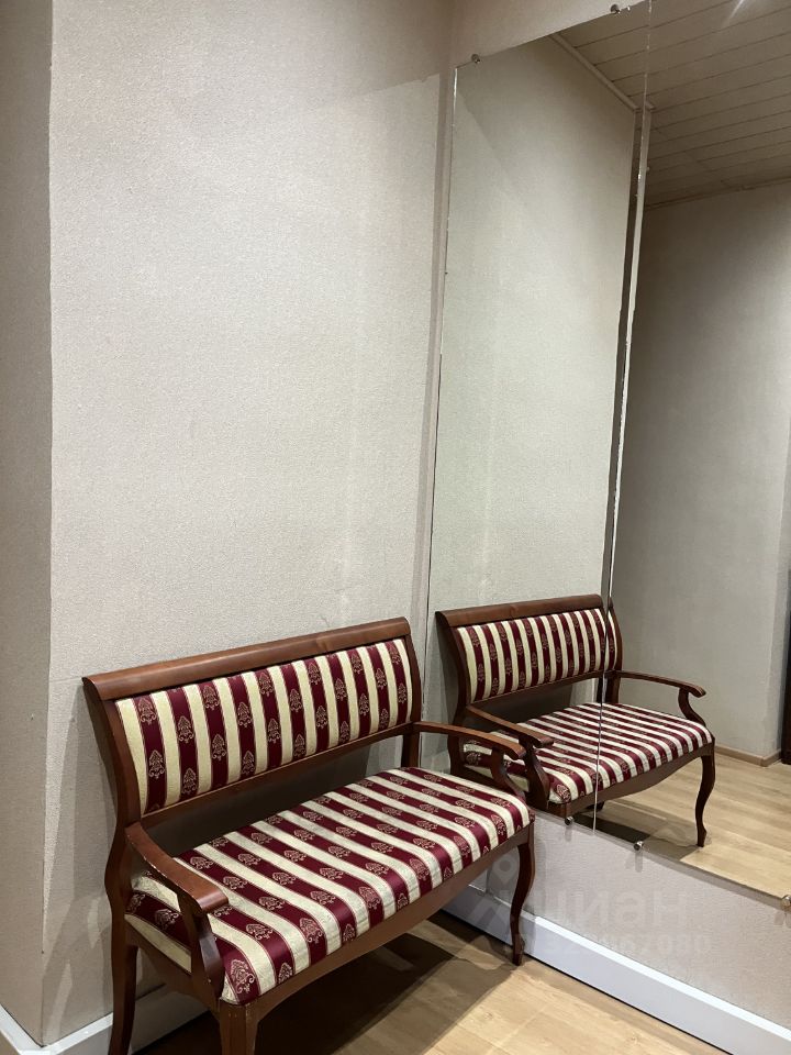 Продажа 3-комн квартиры на вторичном рынке Московский проспект, 75