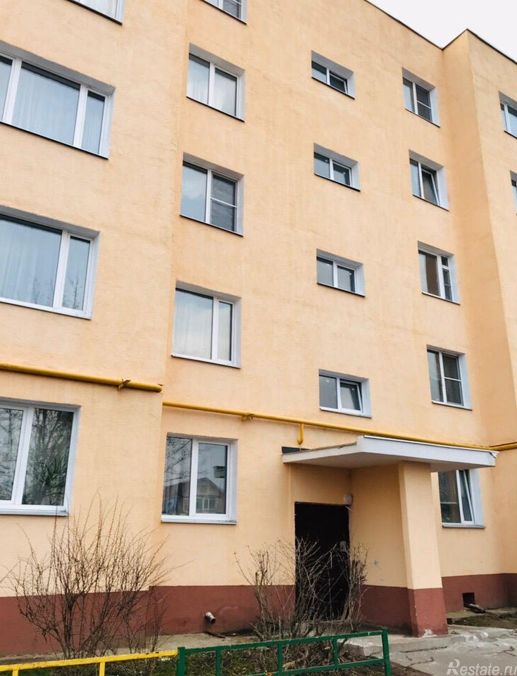 Продажа 3-комн квартиры на вторичном рынке Солнечногорск, Садовая улица, д. 2