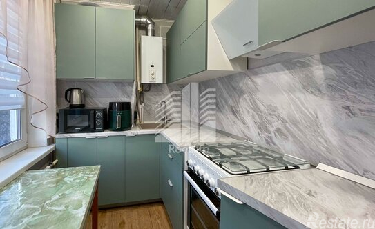 Продажа 2-комн квартиры на вторичном рынке Юбилейный, улица Тихомировой,  д. 9