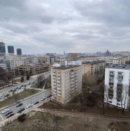 Аренда 2-комн квартиры на вторичном рынке улица Павла Андреева,  д. 4