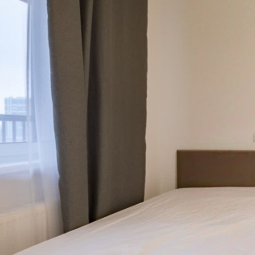 Студия проспект Авиаконструкторов, 63