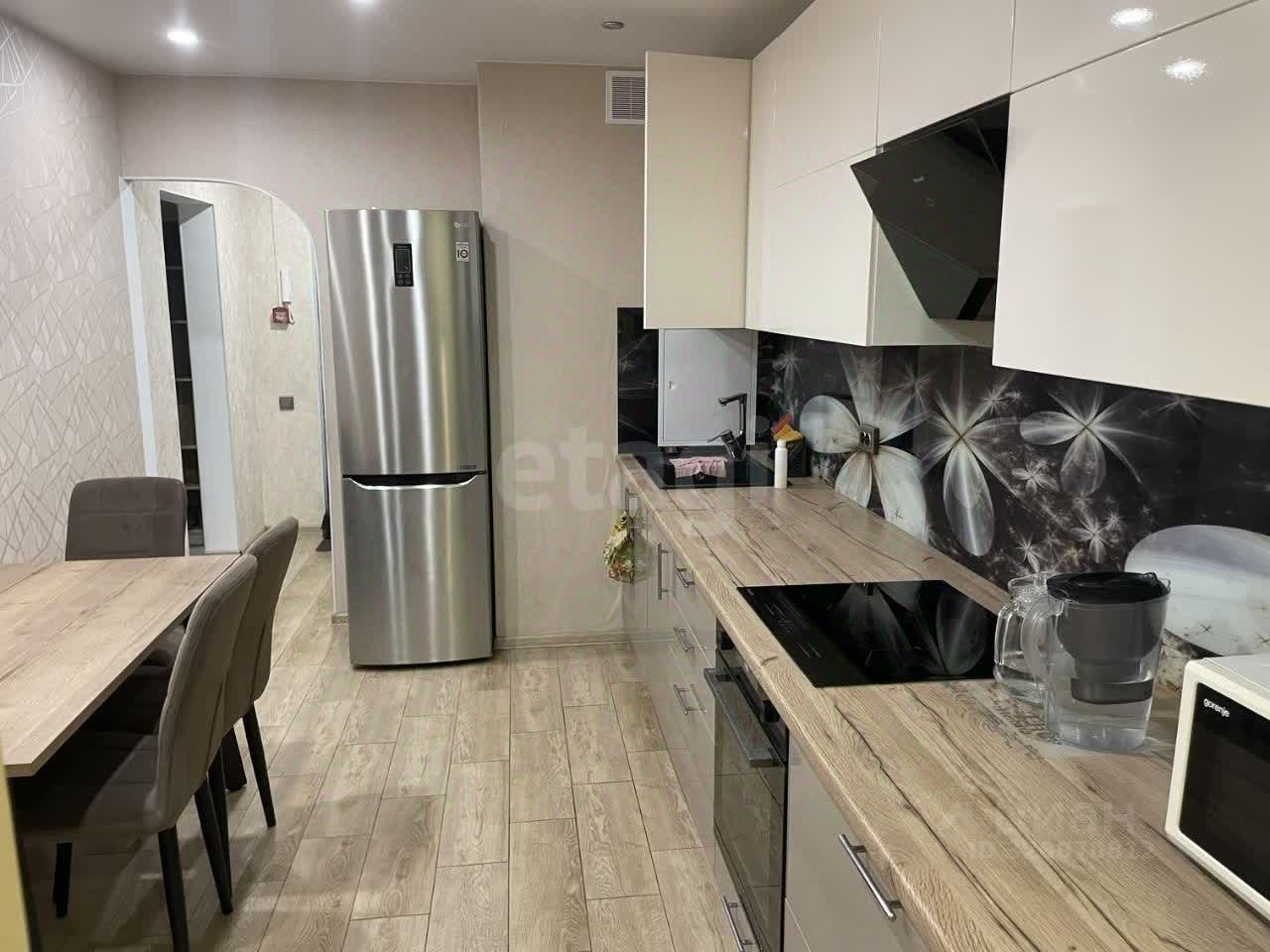 Продажа 1-комн квартиры на вторичном рынке Большая Очаковская улица, 12к3