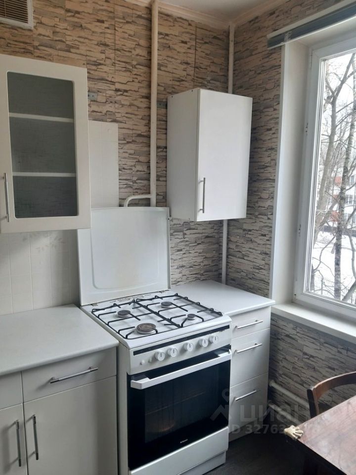Продажа 2-комн квартиры на вторичном рынке Челюскинская улица, 6К2