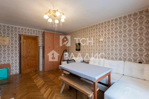 Продажа 4-комн квартиры на вторичном рынке Пушкино, микрорайон Дзержинец,  д. 7