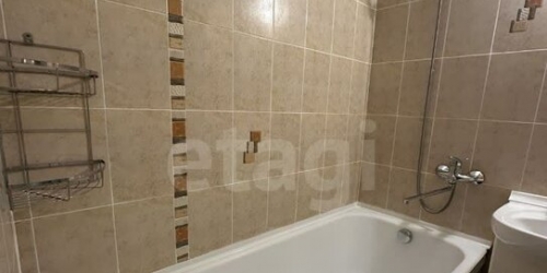 1-комн квартира Изумрудная улица,  д. 11