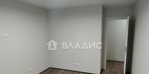 4-комн квартира Героев Панфиловцев ул,  д. 19
