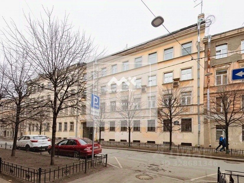 Продажа 3-комн квартиры на вторичном рынке 6-я Советская улица, 32