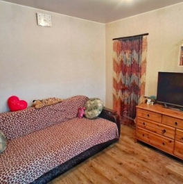 Продажа 2-комн квартиры на вторичном рынке Амерево, Рабочая улица,  д. 14