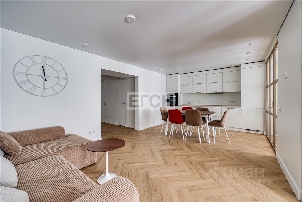 Продажа 3-комн квартиры на вторичном рынке улица Сретенка, 4