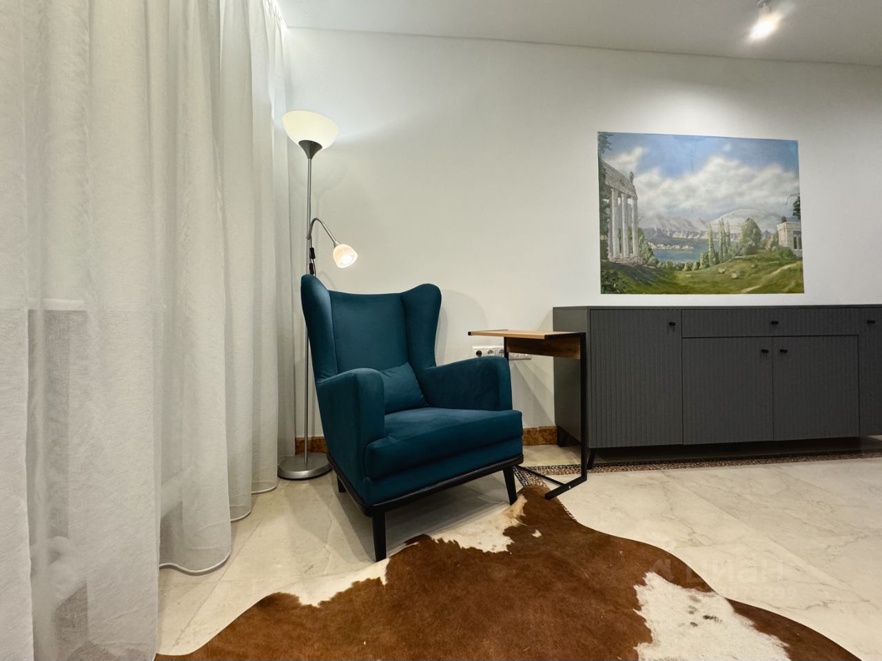 Продажа 1-комн квартиры на вторичном рынке Малый Патриарший переулок, 3