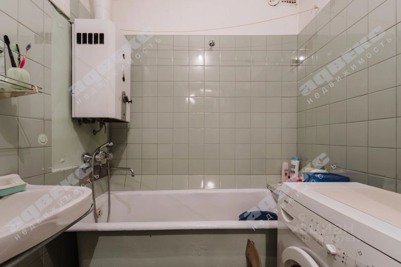 Продажа 3-комн квартиры на вторичном рынке Гаванская улица, 24
