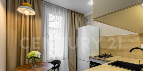 3-комн квартира улица Костюшко,  д. 28
