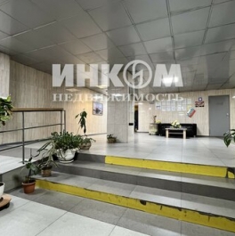 Продажа 3-комн квартиры на вторичном рынке Шенкурский проезд,  д. 11