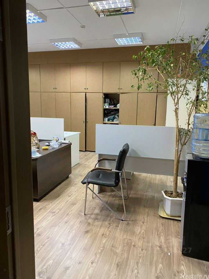 Продажа отдельного здания Городская улица,  д. 8