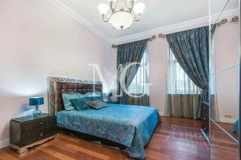 Продажа 4-комн квартиры на вторичном рынке улица Покровка, 42С6