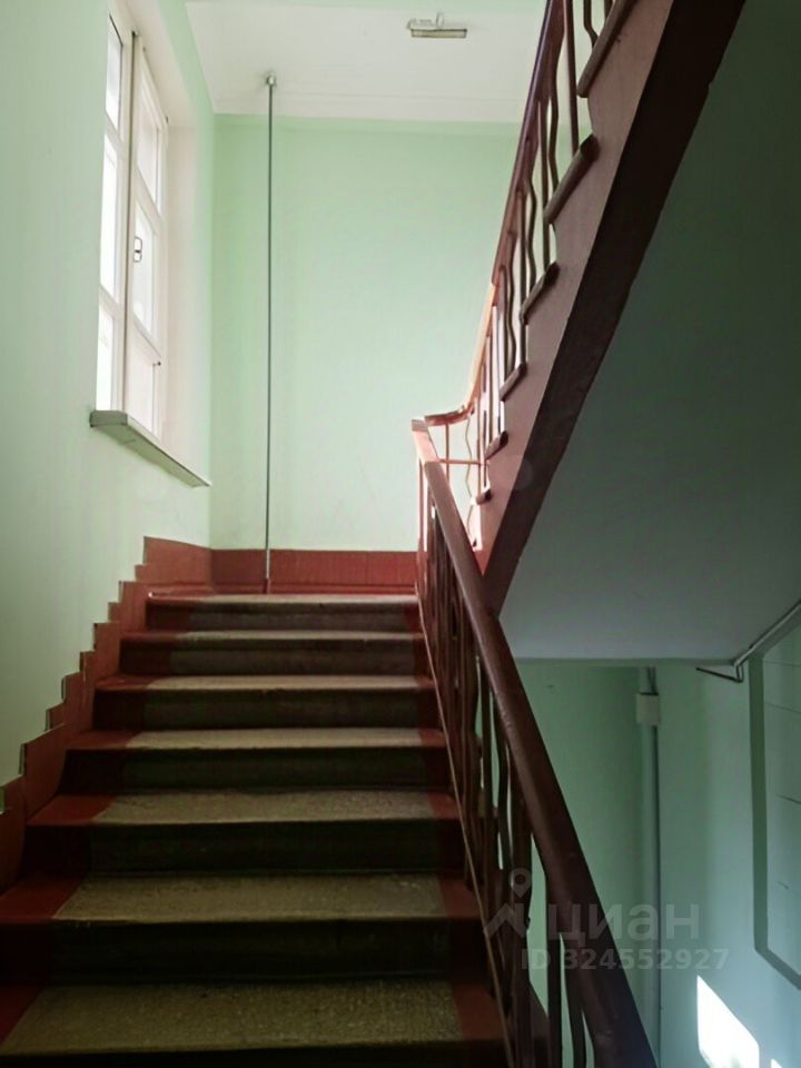 Продажа 5-комн квартиры на вторичном рынке проспект Буденного, 30/8