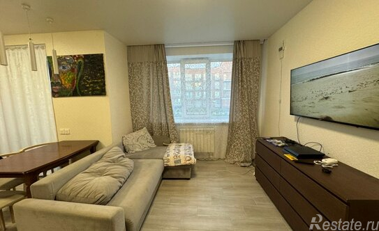 Продажа 2-комн квартиры на вторичном рынке Красногорск г, Опалиха мкр, Луговая ул,  д. 7