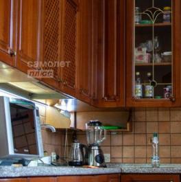 Продажа 3-комн квартиры на вторичном рынке ул Покровка,  д. 41,  к. 2