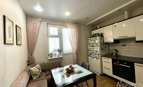 Продажа 3-комн квартиры на вторичном рынке ул Лукинская,  д. 18,  к. 1