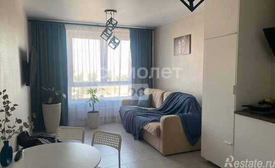 Продажа 1-комн квартиры на вторичном рынке Лобненская улица,  д. 13 к2