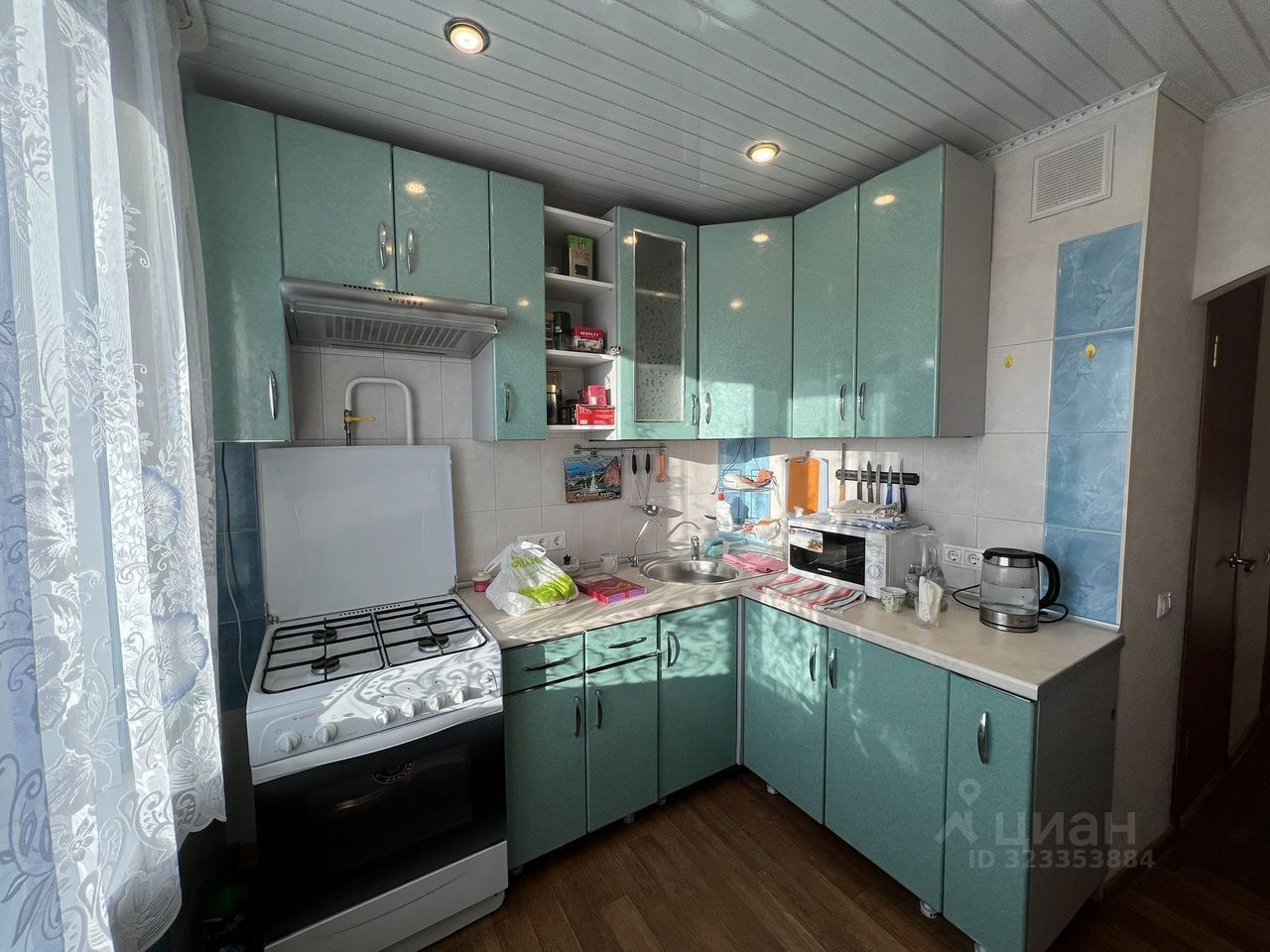 Продажа 2-комн квартиры на вторичном рынке 6-й мкр,  д. 17