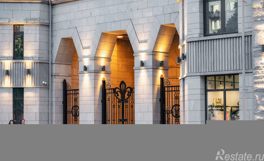 Продажа 2-комн квартиры на вторичном рынке ул Типанова,  д. 16