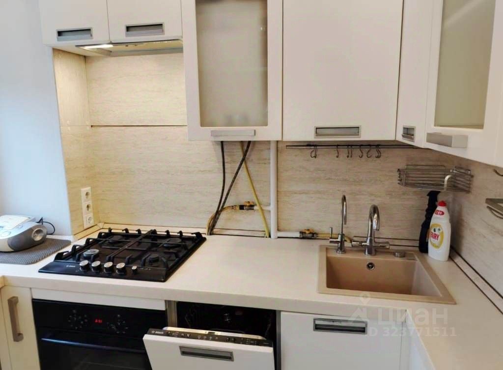 Аренда 2-комн квартиры на вторичном рынке Химки, Пролетарская улица, 25