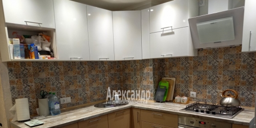 2-комн квартира Ломоносов г., Скуридина ул. ,  д. 9