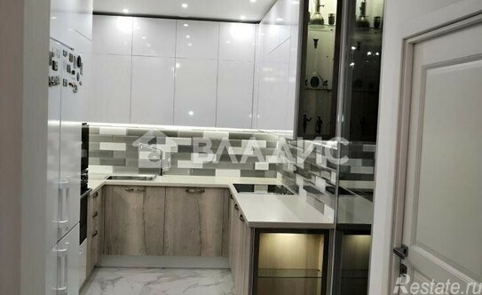 Продажа 3-комн квартиры на вторичном рынке ул Сосинская,  д. 6