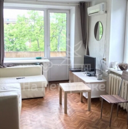 Аренда 2-комн квартиры на вторичном рынке Денисовский переулок,  д. 9