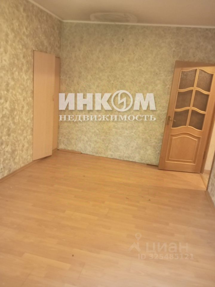 Продажа 2-комн квартиры на вторичном рынке улица Юннатов, 15К2