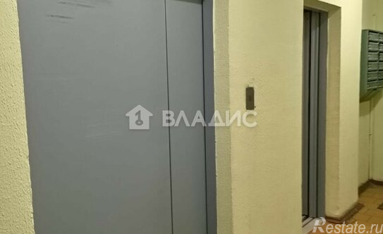 Продажа 1-комн квартиры на вторичном рынке Сходня, Вишнёвая улица,  д. 14