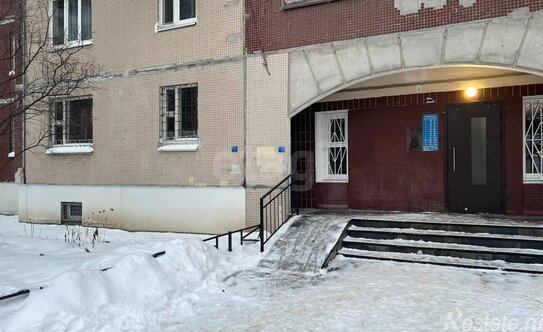 Продажа 1-комн квартиры на вторичном рынке ул Туристская,  д. 38