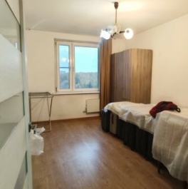 Продажа 3-комн квартиры на вторичном рынке улица Тёплый Стан,  д. 7 к2