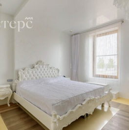 Продажа 4-комн квартиры на вторичном рынке набережная Мартынова,  д. 62 литЕ