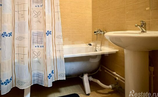 Продажа 1-комн квартиры на вторичном рынке Маршала Казакова ул,  д. 78,  к. 1