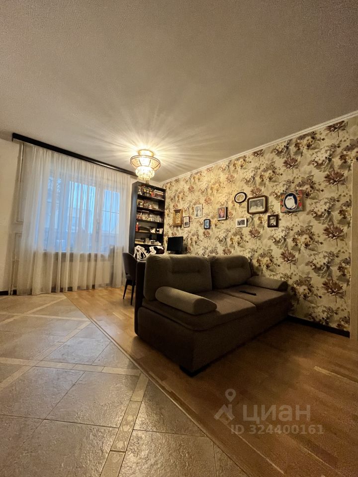 Продажа 2-комн квартиры на вторичном рынке Люблинский переулок, 5Б