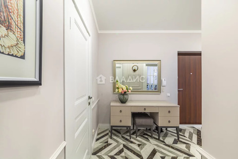 2-комн квартира Общественный пер.,  д. 5