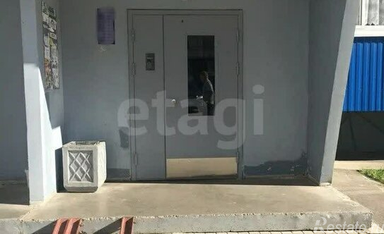 Продажа 3-комн квартиры на вторичном рынке Кингисепп г, Строителей ул,  д. 16