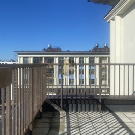 Продажа 3-комн квартиры на вторичном рынке Авиаконструкторов пр-кт,  д. 54