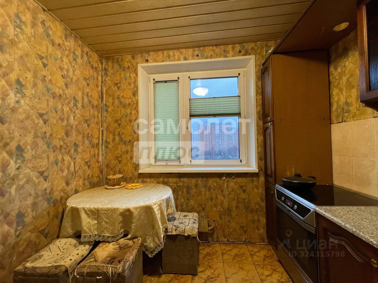 Продажа 2-комн квартиры на вторичном рынке Клинская улица, 4К1