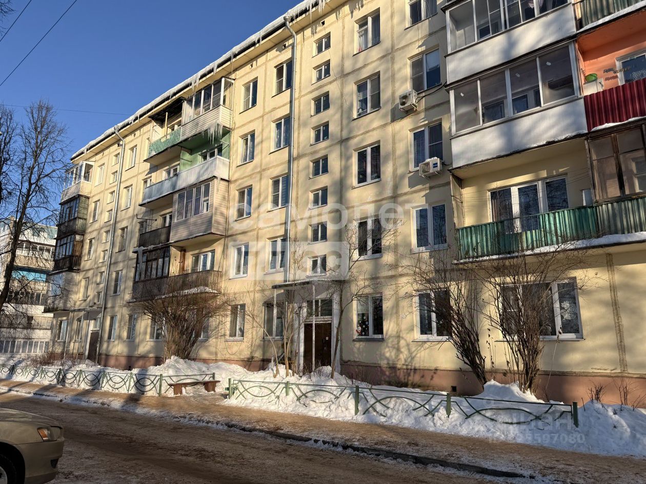 Продажа 3-комн квартиры на вторичном рынке пос. Подосинки, 6